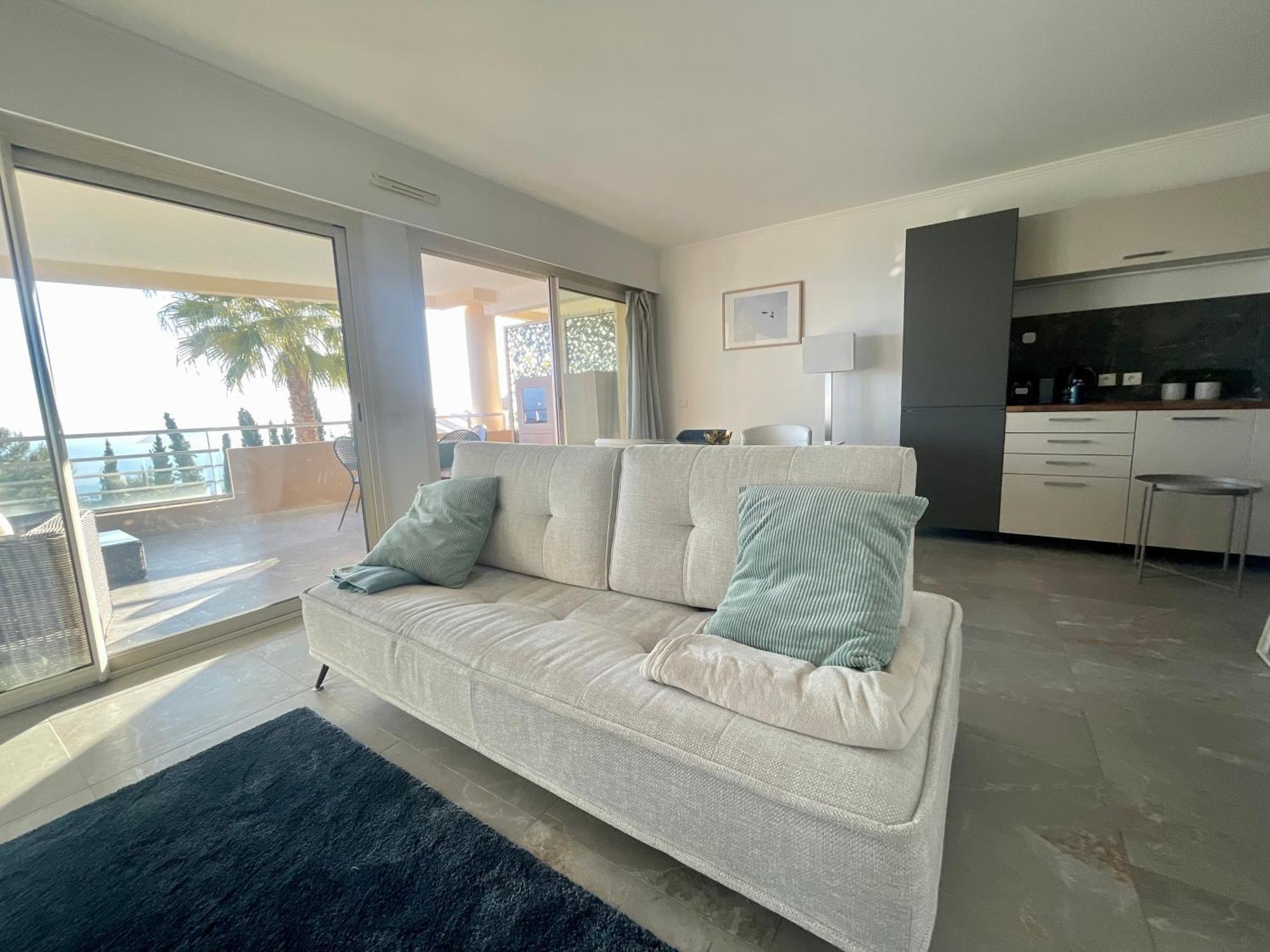 2 Pieces Vue Proche Monaco *