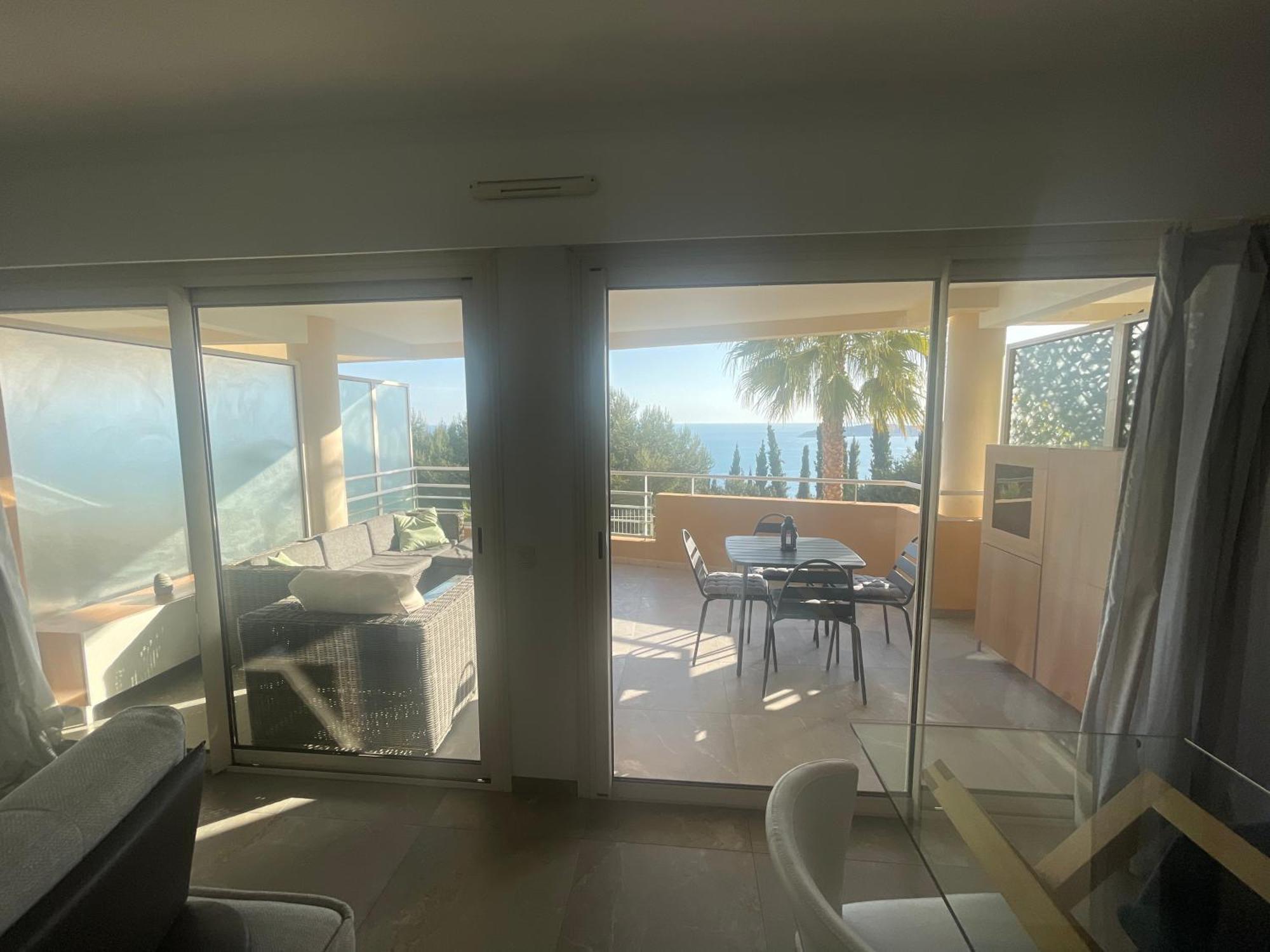 2 Pieces Vue Proche Monaco