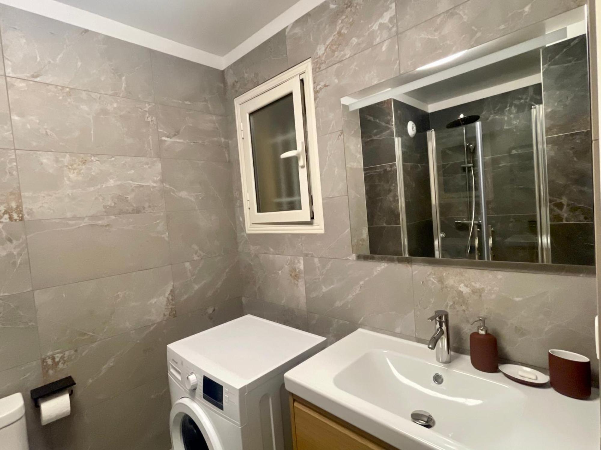 2 Pieces Vue Proche Monaco Apartment *