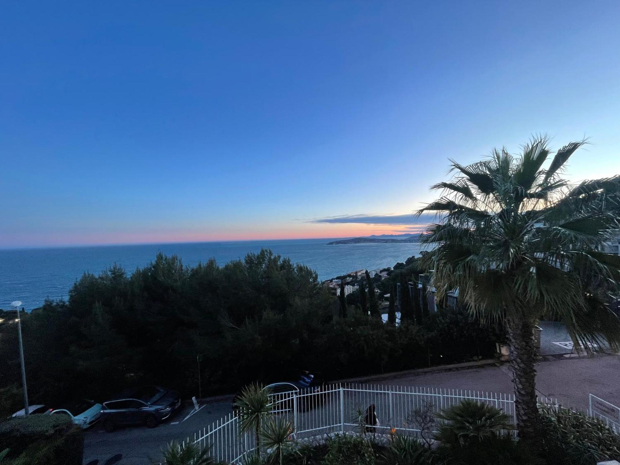 2 Pieces Vue Proche Monaco Cap-d’Ail